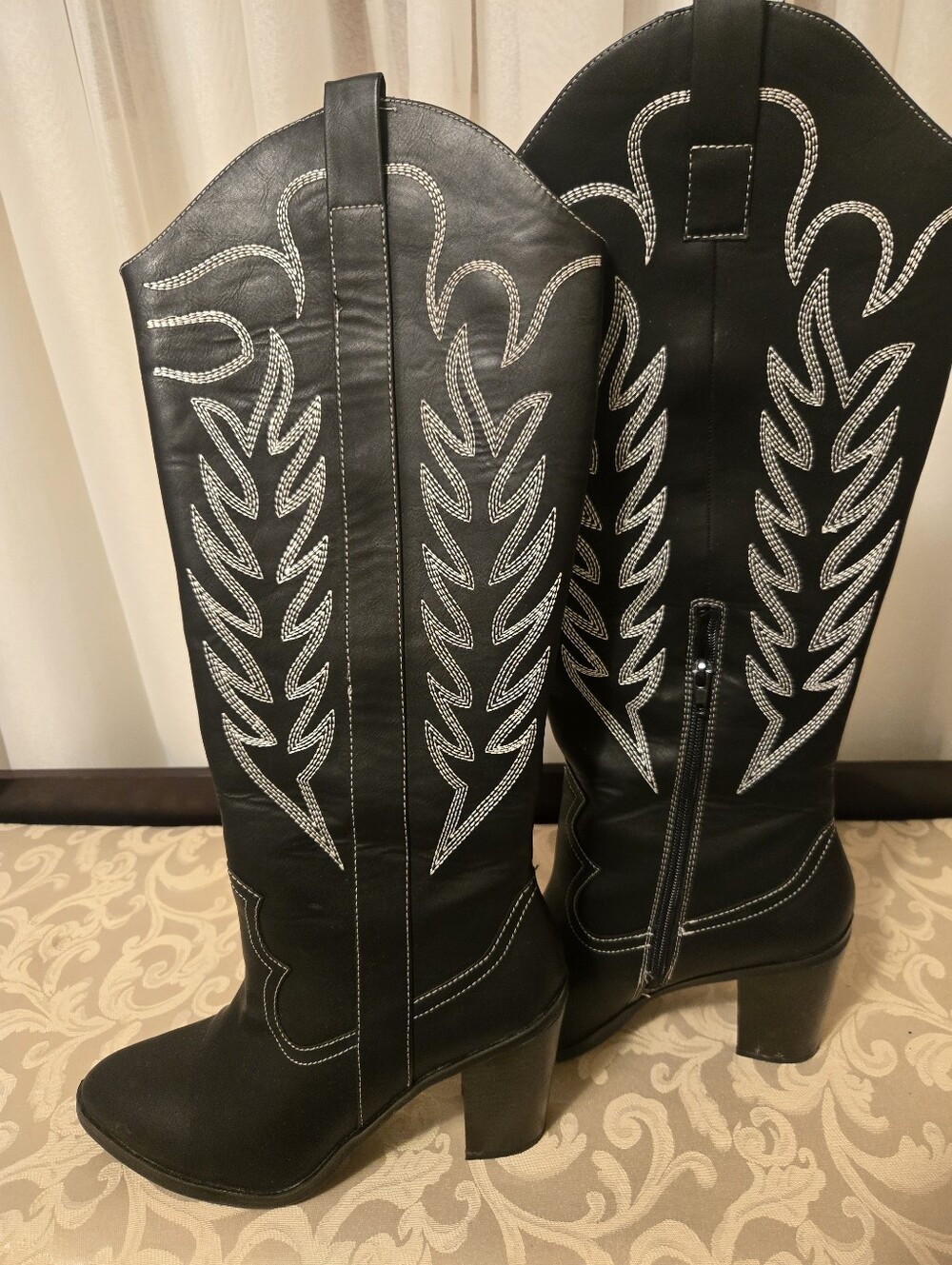 MIA Dakota Black Heeled Western-Style Women’s Boots